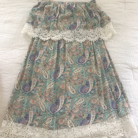 Dress - Picture 1 of 4